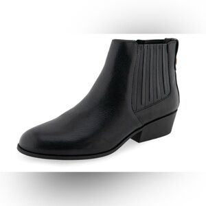 NIB Aerosoles Claus ankle leather bootie 8